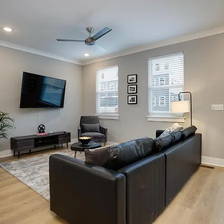 Modern Townhome, 10Min To Downtown! 8Min To Grand Ole Opry! Sleeps 8! Nashville Exterior foto