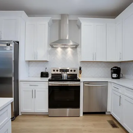 Modern Townhome, 10Min To Downtown! 8Min To Grand Ole Opry! Sleeps 8! Nashville Exterior foto